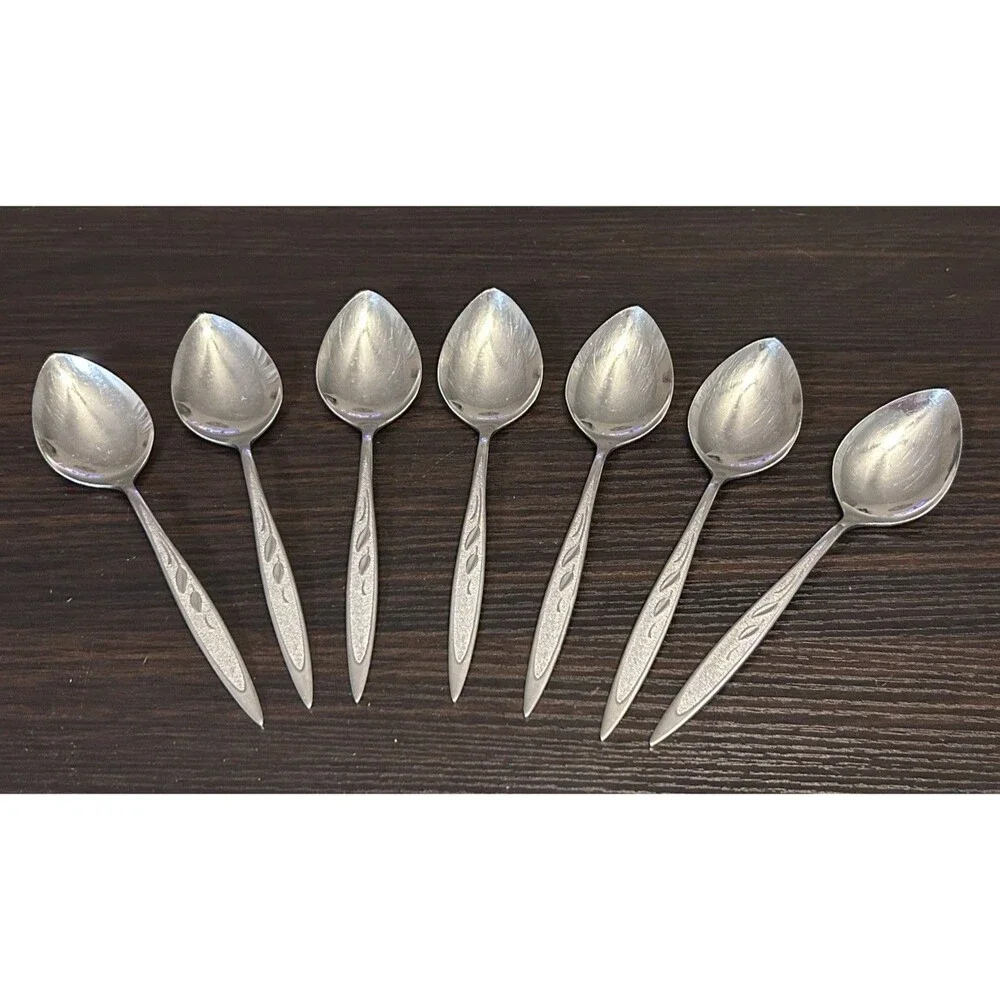 Oneida Royal Harvest Soup Spoons Set of 7 Stainless William Rogers Premier